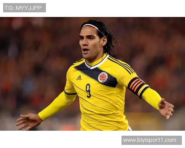 足坛奇葩雕像大盘点萨拉赫C罗大罗法尔考等球星形象奇特引热议 足坛奇葩雕像大盘点萨拉赫C罗大罗法尔考等球星形象奇特引热议