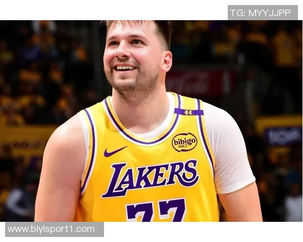 美记分析湖人未来发展策略不应过度依赖东契奇与里夫斯的运动能力不足