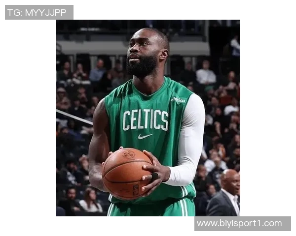 杰伦布朗强调年轻锋线心态稳定继续为他们提供支持与成长机会 杰伦布朗强调年轻锋线心态稳定继续为他们提供支持与成长机会