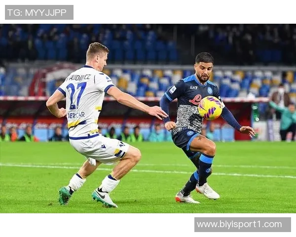 那不勒斯计划冬季租出卢卡需先完成买断交易