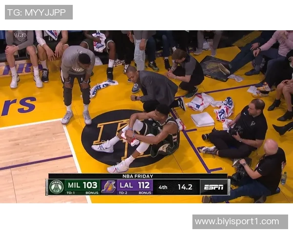 华子提前离场沮丧落后29分球员通道内情引发热议